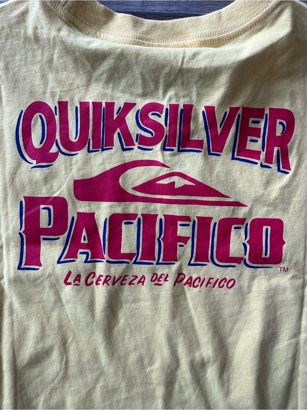 Quiksilver Pacifico Men’s Yellow Logo Crew T‑Shirt